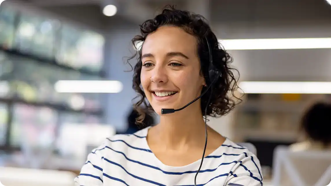 customerSupportGal